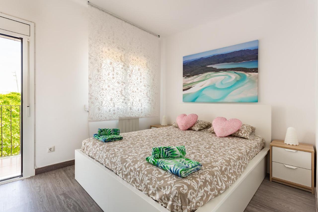 Barca 3 New Lovely Aprtment Near Beach Sant Adria de Besos Eksteriør bilde
